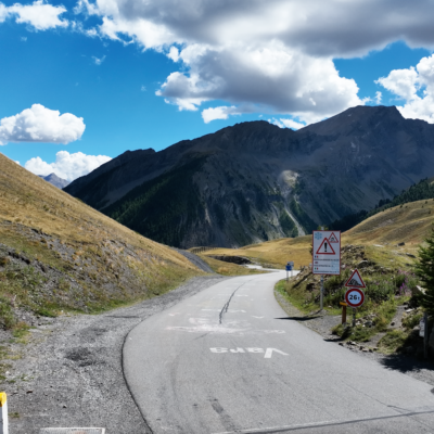 Col de Vars – der Alpenpass / Grenzpass zwischen den Départements Hautes-Alpes und Alpes-de-Haute-Provence